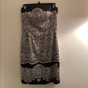 White House black market strapless patterned dress